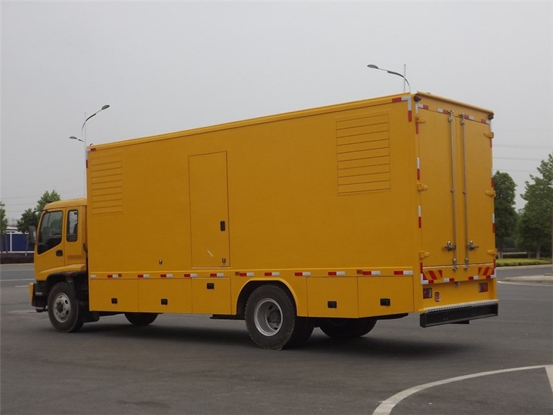 巴楚发电车租赁-柴油发电机组的清污方法怎么选用才正确